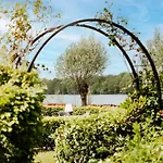 Appartementhotel Seeblick 4* غروناو