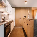 Appartementhotel Seeblick 4* غروناو