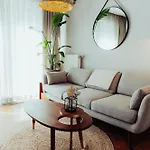 Appartementhotel Seeblick 4* グローナウ