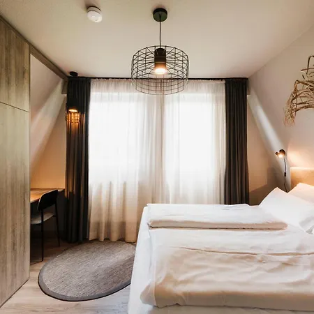 Appartementhotel Seeblick アパートホテル 4*